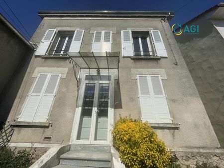 Maison de 3 étages avec jardin - Photo 2