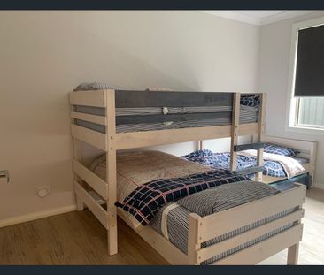 Spacious 4 Bedroom Home with Study / Nursery - Photo 4