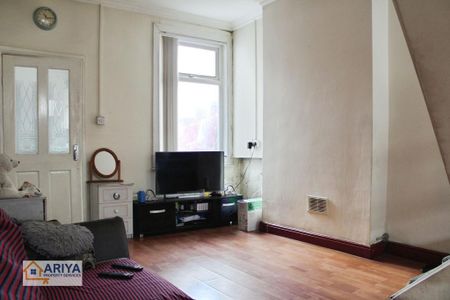 3 bedroom terraced house to rent - Photo 4