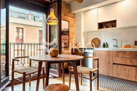 Barcelona Capital, Catalonia 08003 - Photo 4