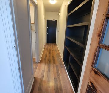 For Lease - 384 1/2 George Street Unit# 4, Peterborough, Ontario - Photo 2