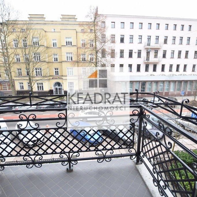 Wynajem Ekskluzywny Apartament /Centrum przy Parku - Zdjęcie 1