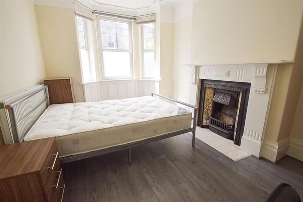 5 bedroom house to rent - Photo 1