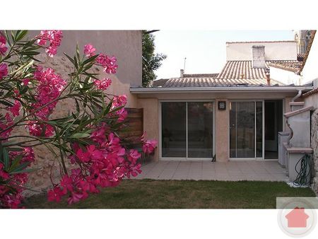 Location Maison 3 pièces 93m² ST LOUBES 33450 - Photo 4