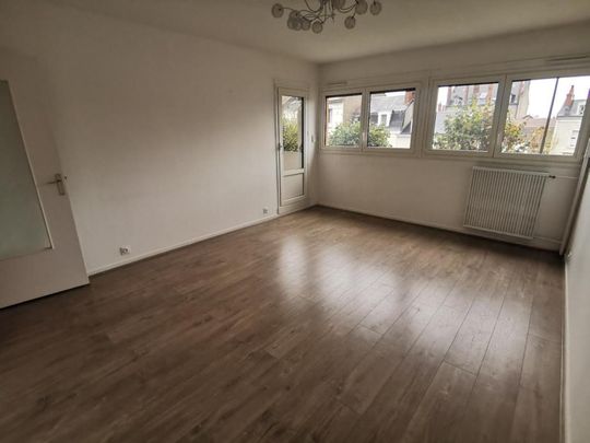 Location Appartement 2 pièces 55m² TOURS 37000 - Photo 1