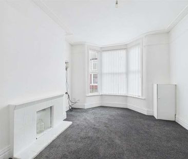 Brisbane Avenue, Wallasey, CH45 - Photo 2