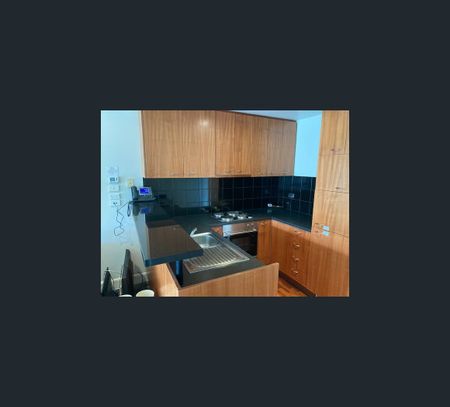 T109/348 St Kilda Road, Melbourne, Vic 3004 - Photo 4