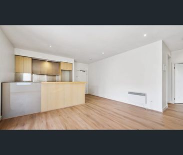 17/80 Dow Street, Port Melbourne, Vic 3207 - Photo 5
