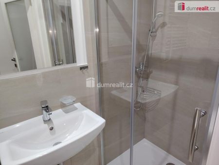 Pronájem bytu 1+kk 21 m2 - Photo 4