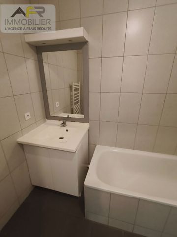 Location Appartement 2 pièces 44m² - Photo 5