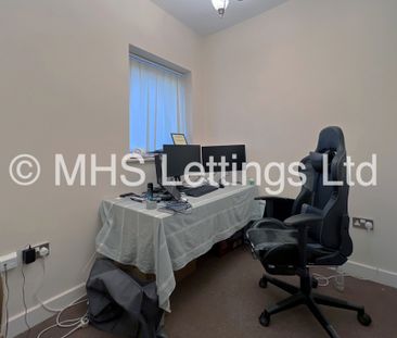 2 Bedroom Apartment for rent in Shire Oak Road - Photo 4