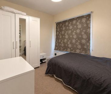 1 bedroom in a house share to rent - Photo 6