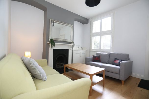 2 Bed Terraced House, The Newarke, LE2 - Photo 1