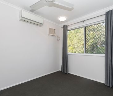 High-Set 3-Bedroom Home with Dual Driveways - Photo 1