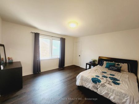 Detached Home For Lease | E9237552 - Photo 5