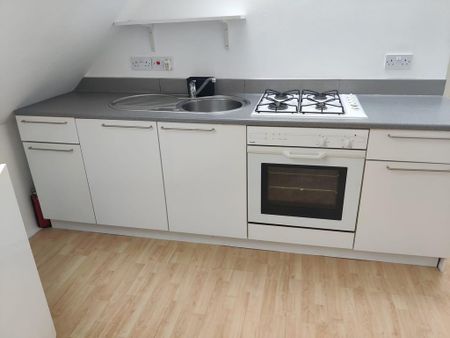 1 bedroom terraced house to rent - Photo 4