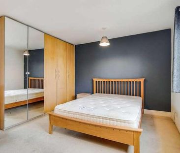 Salisbury Avenue, Barking, IG11 - Photo 4