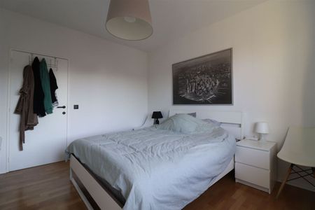 Modern appartement met twee slaapkamers - Photo 5