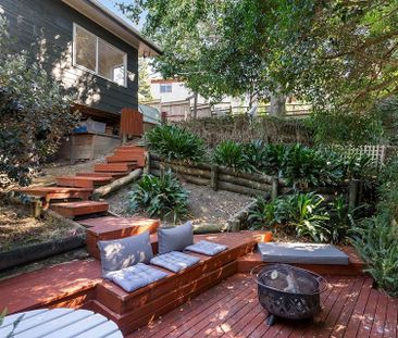 Sun Drenched House with Privacy - Move in Ready - Photo 5