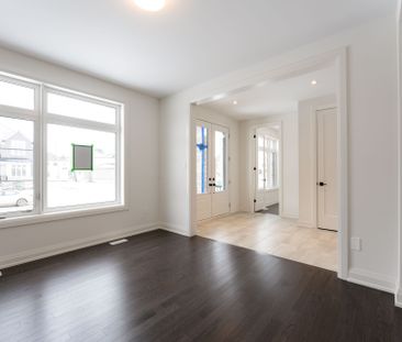 For Lease - 5 Mayflower Gardens, Adjala-Tosorontio, Ontario - Photo 2