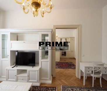 Pronájem bytu 2+1 77 m², Truhlářská 1109, Praha - Fotografie 2