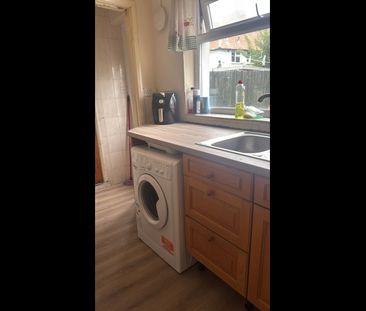 Room in a Shared House, Anslow Avenue, NG9 - Photo 5