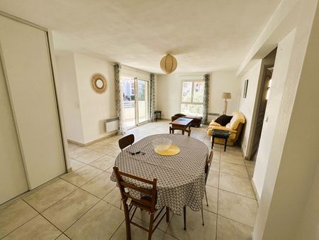 Location appartement 3 pièces, 62.76m², Perpignan - Photo 3