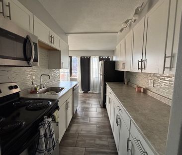 420 Parkdale Ave - Photo 1