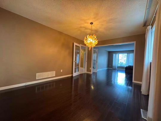 For Lease - 27 Summitcrest Drive, Richmond Hill, Ontario - Photo 1