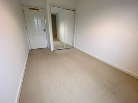 2 Bedroom Property To Rent - Photo 3