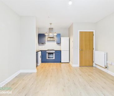 Apt 2, 5 Lord Street, Belfast, BT5 4QG - Photo 5