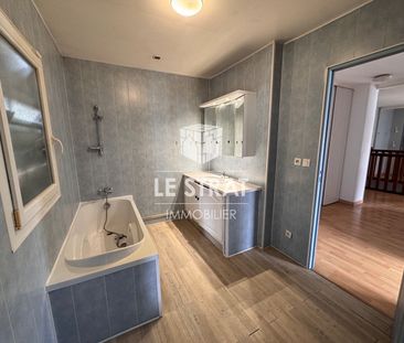 Location Appartement 5 pièces 128m² - Photo 4