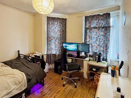 1 bedroom in a house share to rent - Photo 3