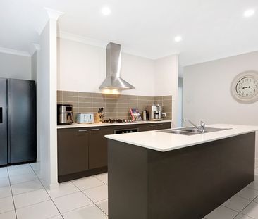 217 Riverstone Crossing Road, Maudsland QLD 4210 - House For Rent |... - Photo 6