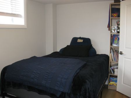 For Lease - 6705 Cropp Street Unit# 74, Niagara Falls, Ontario - Photo 5