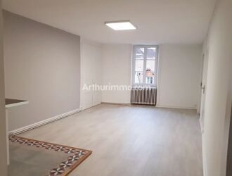 Location Appartement 3 pièces 93 m2 à Lons-le-Saunier - Photo 5
