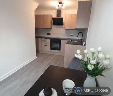 2 bedroom terraced house to rent - Photo 4