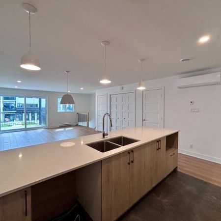 2 CH - 1 SDB - Granby - $1,550 /mo - Photo 4