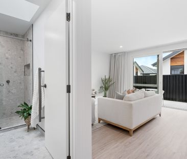 Cosy, Convenient & Modern Living - Photo 3
