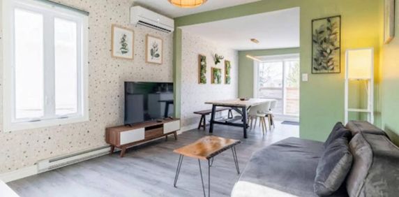 Magnifique 5 1/2 dans le Vieux Longueuil - Photo 2