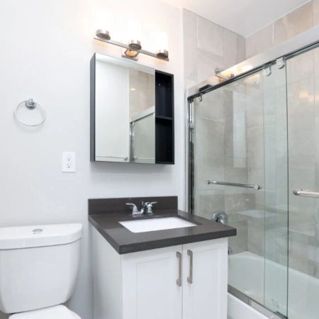 Greencrest Apartments - Photo 3