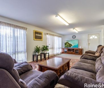 14 Uralla Circuit, Kelso, NSW 2795 - Photo 3