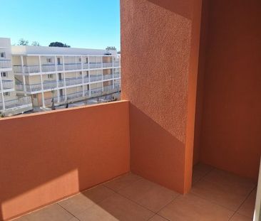 T1 AVEC LOGGIA + PARKING - Photo 4