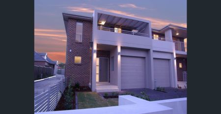 Modern 4 Bedroom Duplex Style Townhouse - Photo 5