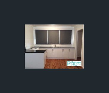 One-Bedroom Unit in Inner West - Photo 4