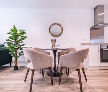 3 bedroom apartment to rent - Photo 5