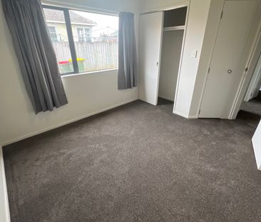 Tidy 2 bedroom home with study - Photo 6