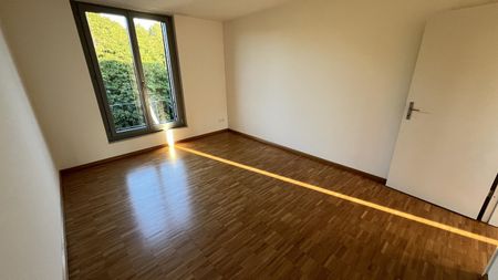 Lichtdurchflutete Wohnung in familienfreundlicher Umgebung - Foto 4