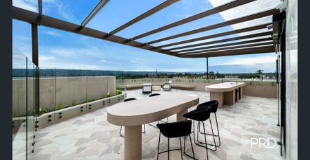 Luxury Living - Photo 4