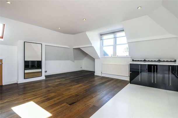 Edge Hill, Wimbledon, London, SW19 4LP - Photo 1